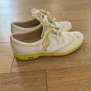 ECCO Women's White and Yellow Brogue Shoes